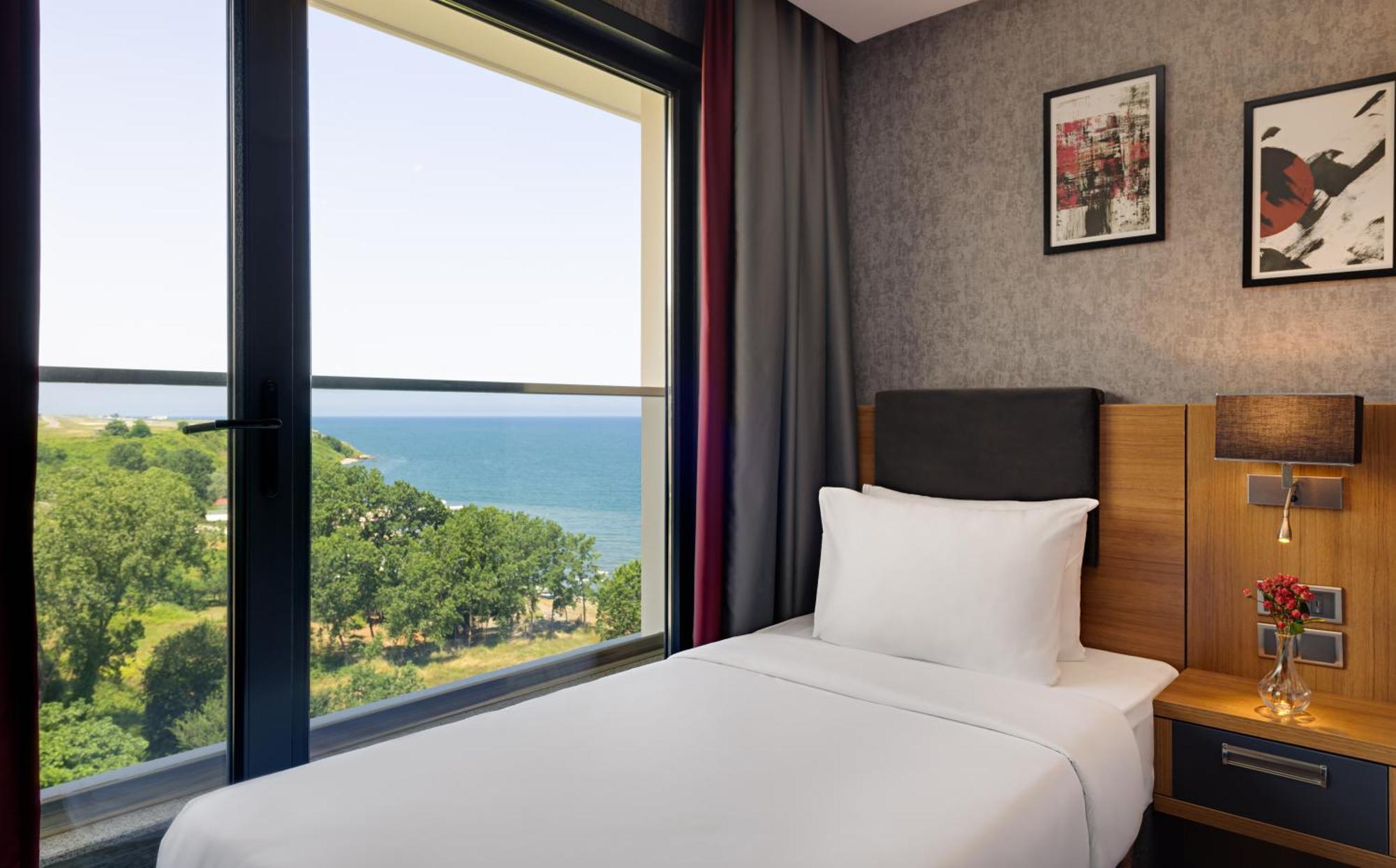Moevenpick Hotel Трабзон Номер фото